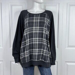TORRID women's plaid gray sweater 2X like new